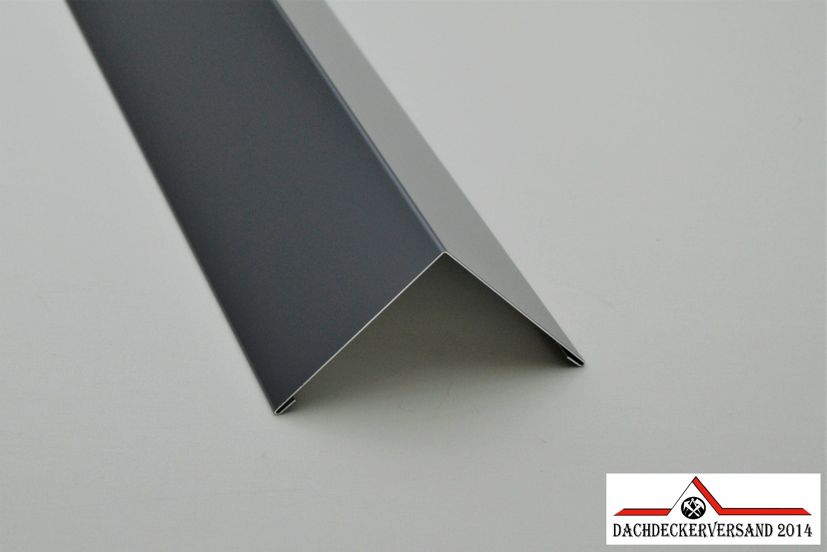 1 m Firstblech Gratblech Dachblech Winkelblech Dach Alu Aluminium farbig  0,8 mm stark